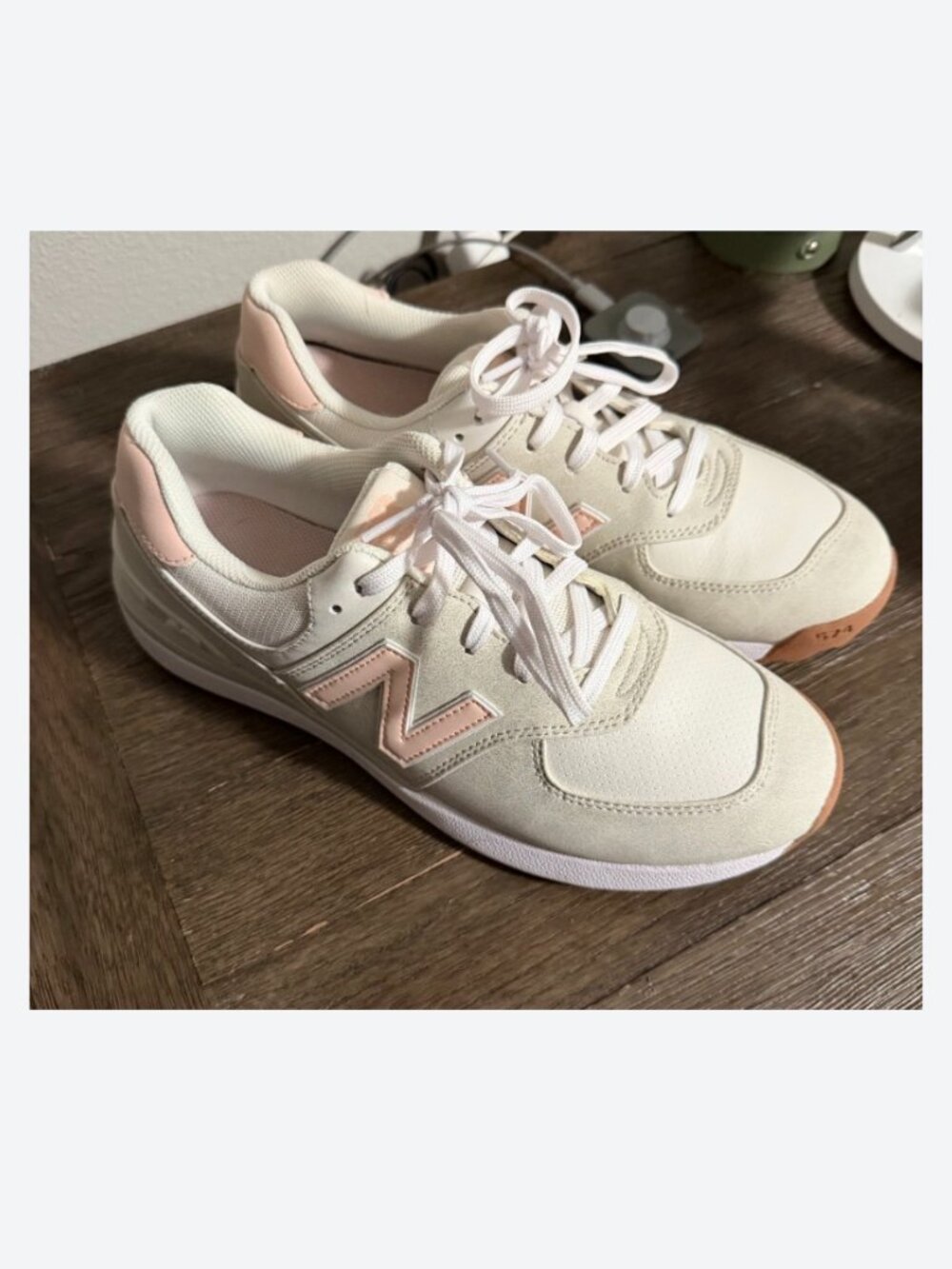 NWOB Size 10 Waterproof New Balance Sneakers